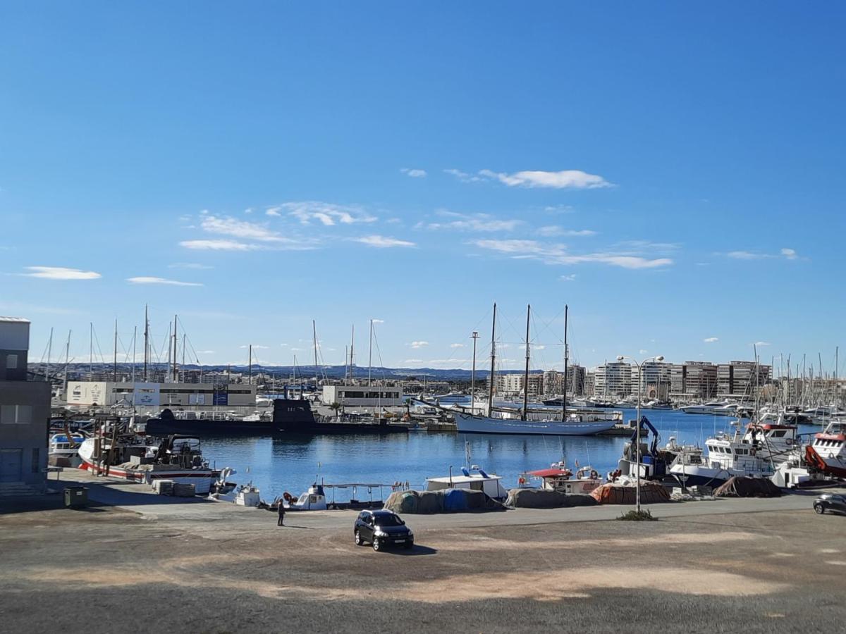 Прекрасная Студия В Двух Минутах От Пляжа Torrevieja Exterior foto